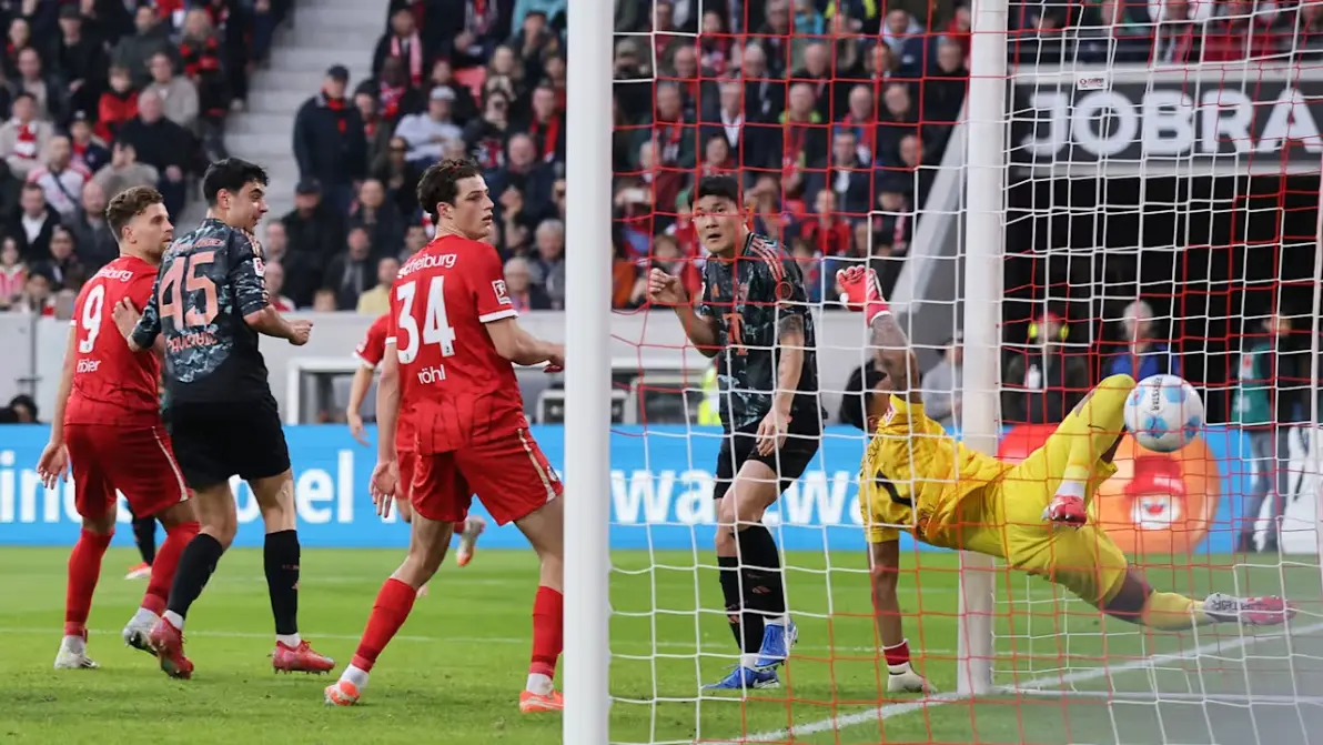 开云平台-弗赖堡连胜彻底扼杀柏林赫塔的反扑，强势登顶德乙联赛的简单介绍