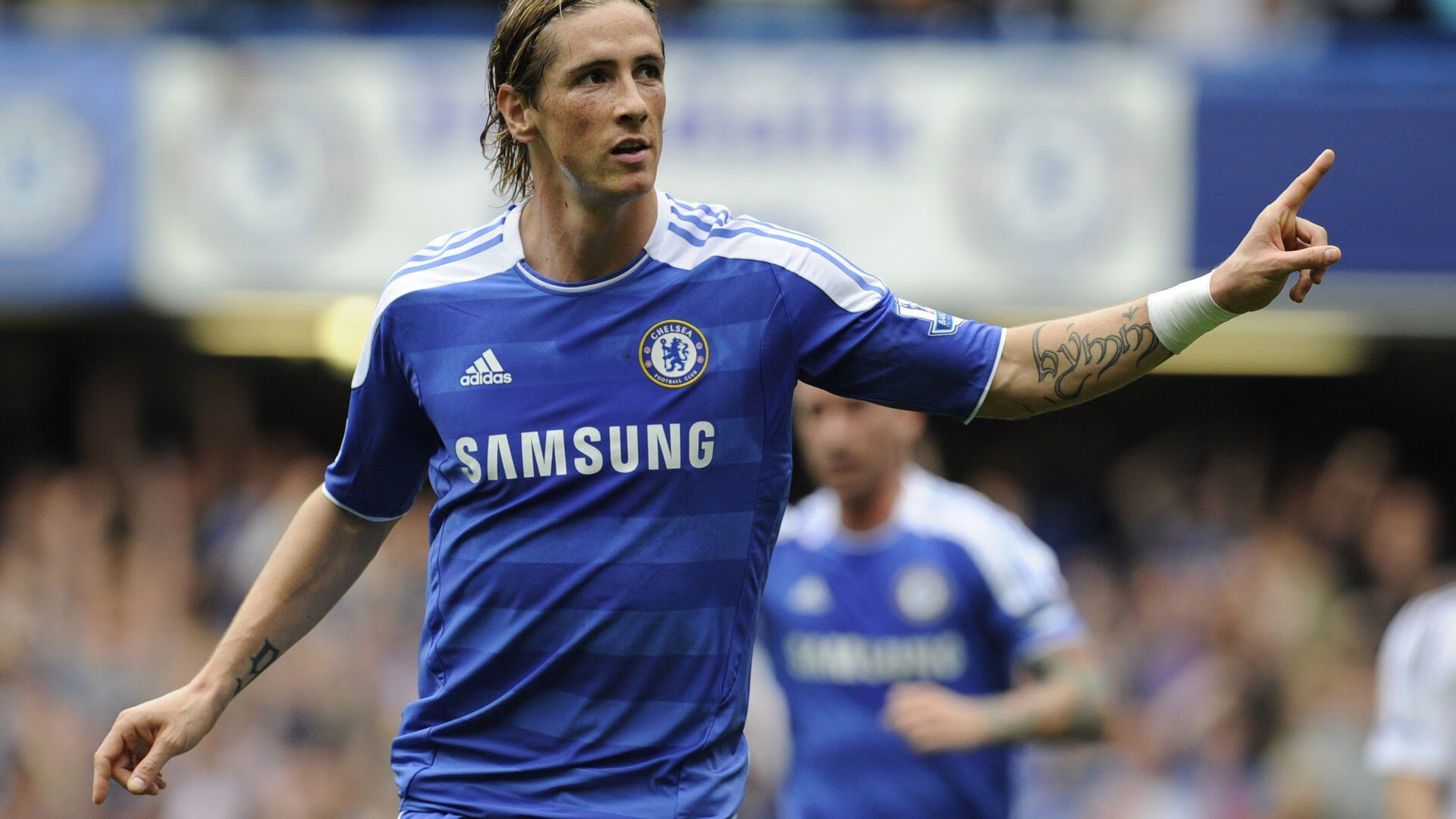 开云下载-绝境中的维京战吼，德里赫特关键时刻挺身而出，瑞典奇迹翻盘巴萨