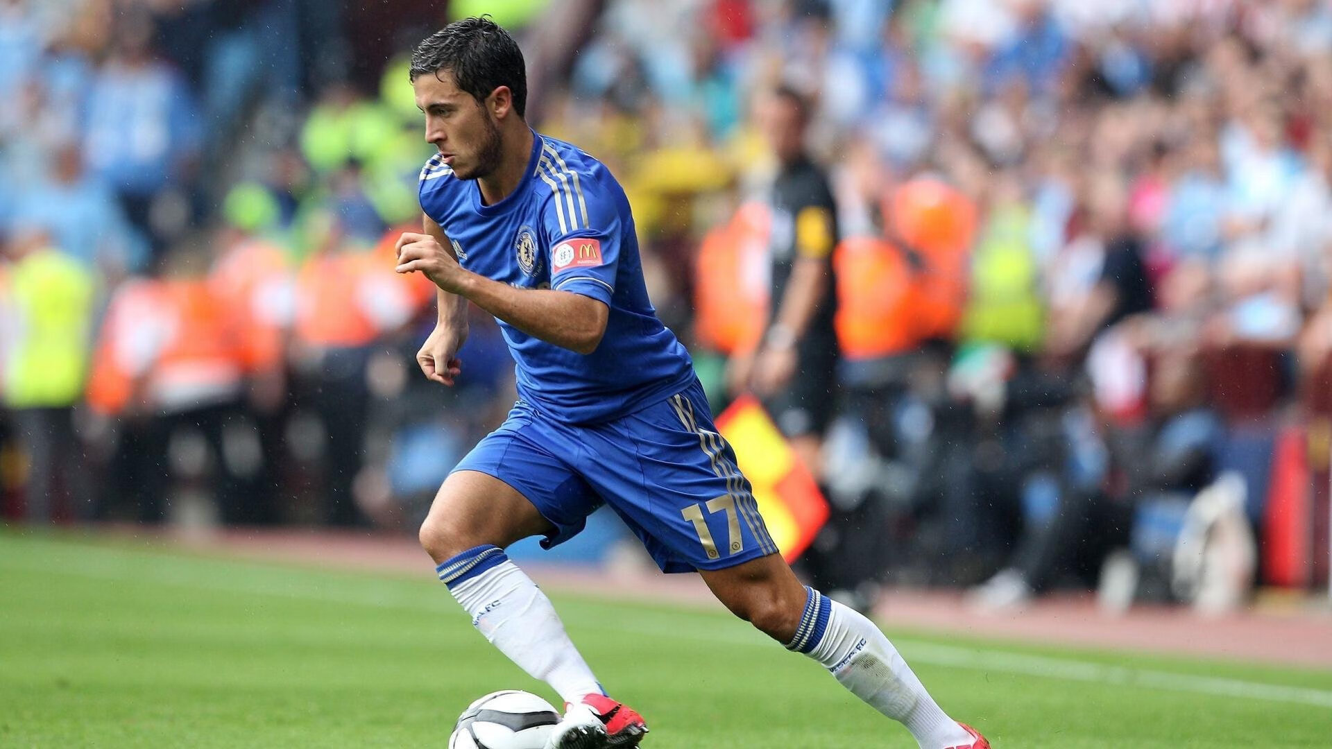 那一刻，绿茵场只容一人独舞，姆巴佩的关键制胜与哥伦比亚的险胜史诗